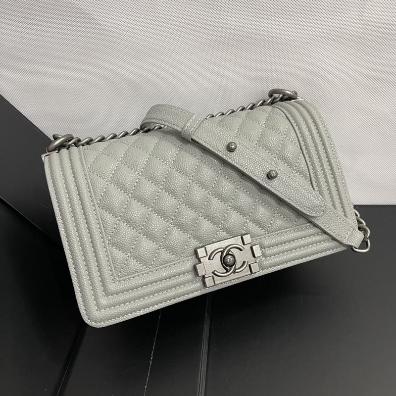 Ch**el leboy series bags